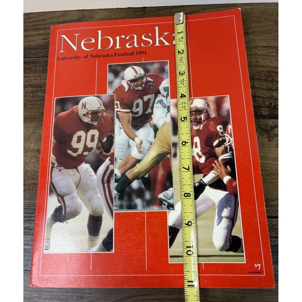 Nebraska Cornhuskers Huskers Football 1991 Media Guide Paperback